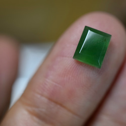 RS11-82 氷種 暗緑 グアテマラ産 天然 A貨 本翡翠 ルース 硬玉 ジェダイト 6枚目の画像