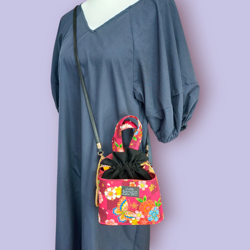 送料無料》蝶や桜の華やかな和柄巾着バッグ ハンドメイド 巾着バッグ