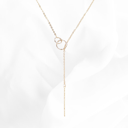 ラリエットタイプネックレス　ゴールド 最高級鍍金 ダブルリングのラリエットネックレス ゴールド/シルバー