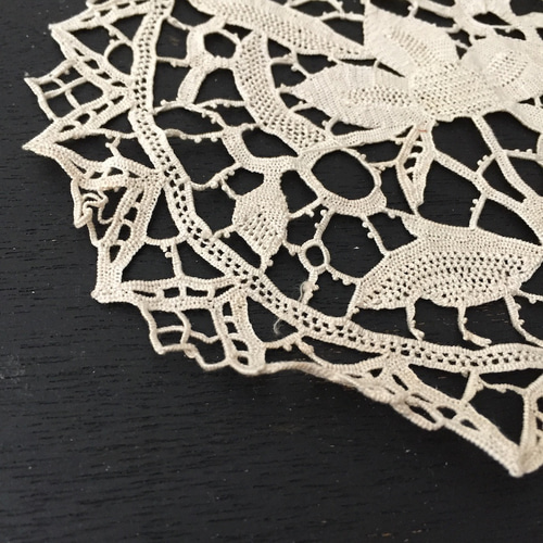 ビンテージレースコースター アンティークレースモチーフ 刺繍