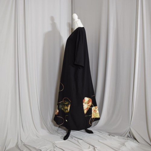 上品ワンピース, 黒留袖リメイク,ワンピース,上品な和モダンドレス