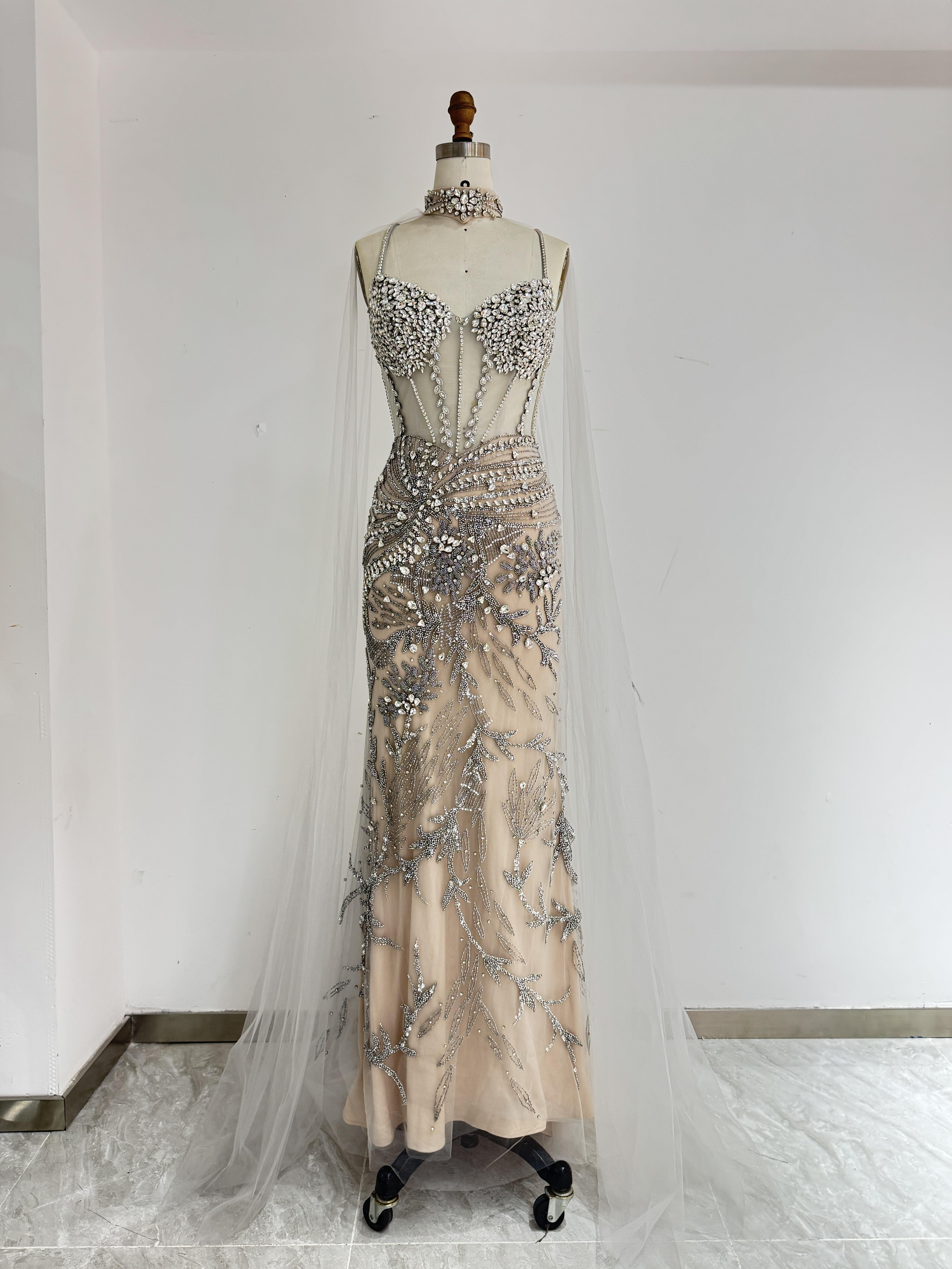 豪華　マーメイドドレス　おしゃれな　たっぷりなビジュー　憧れう　ファスナー袖なし　セクシー　音楽会前撮り本命ドレス制作