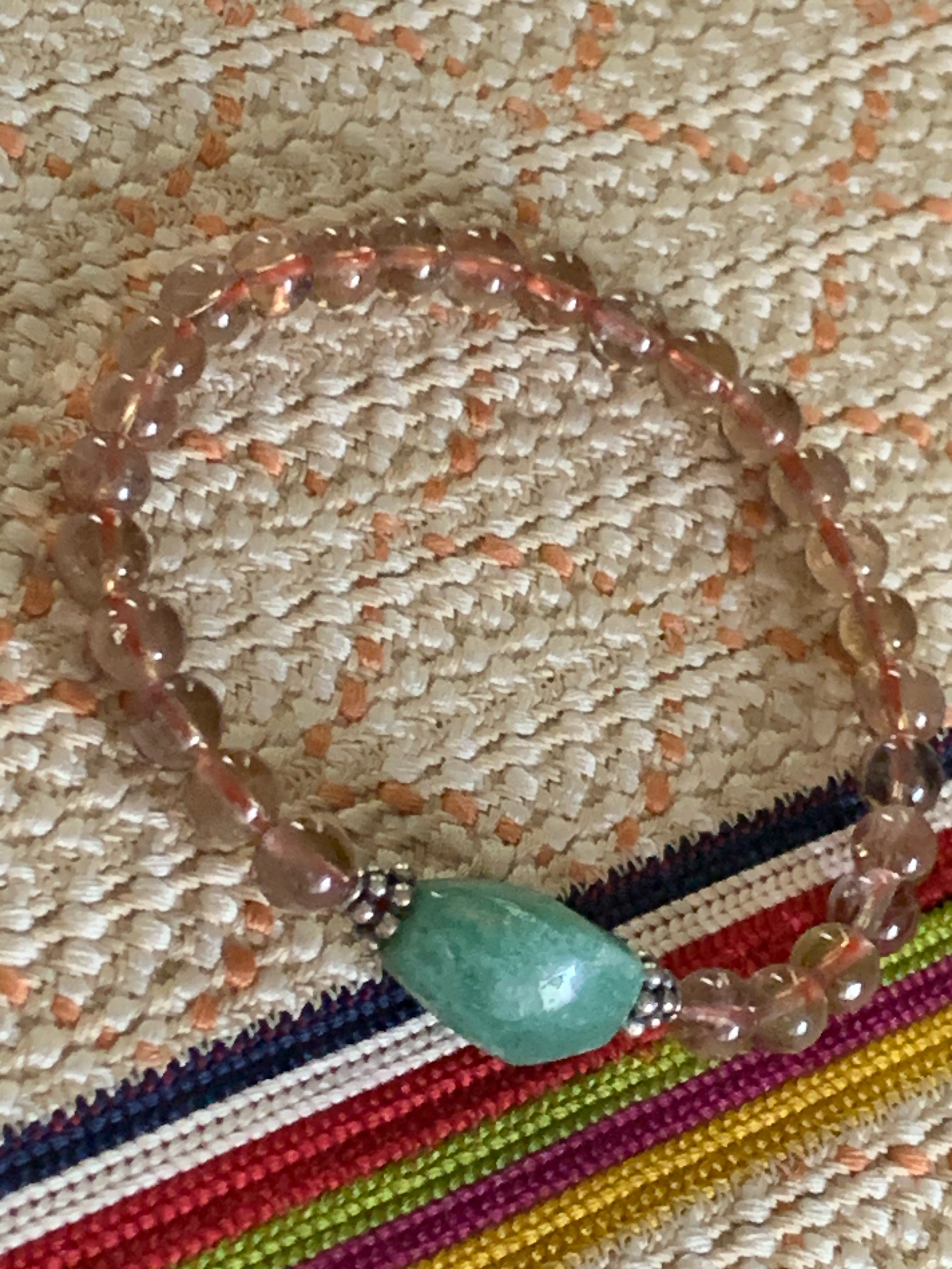 古いアベンチュリンとオーラライト23、バリ製シルバー飾り珠のブレスレット