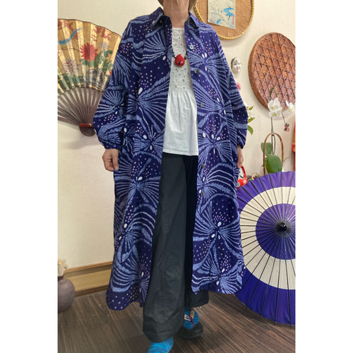 有松絞り(花火柄)(紫色）の前開きワンピースコート 着物リメイク