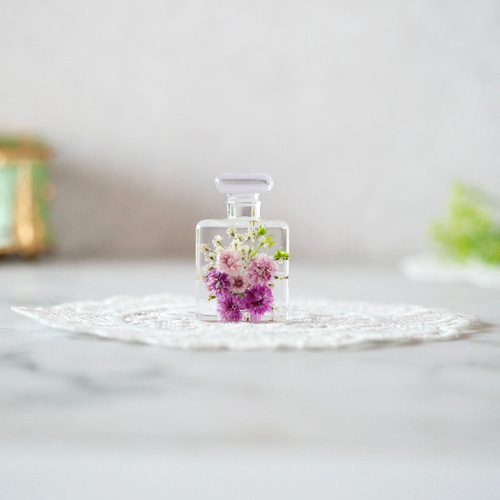 ミニチュア香水瓶 緑青 ゆめかわ 香水瓶チャーム- 手作り雑貨屋 * 雑貨好きによる雑貨好きのため