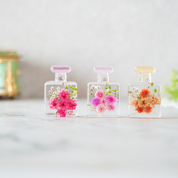 ミニ香水と香水瓶 ミニ香水瓶・平角ピンク・リンゴ型キャップ金銀5本セット:東静