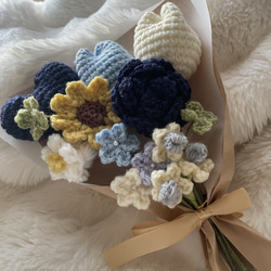 枯れない花】ライトブルー あみぐるみ 枯れない花束 編み物 毛糸花束