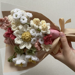 枯れない花】ライトブルー あみぐるみ 枯れない花束 編み物 毛糸花束