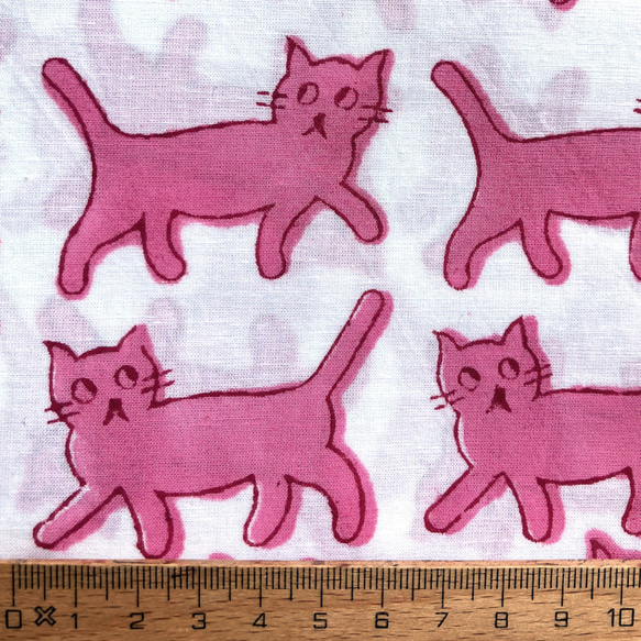 インド ブロックプリント生地 [50cm単位] キャット ピンク ホワイト地B ファブリック 猫 ねこ IF0302 3枚目の画像