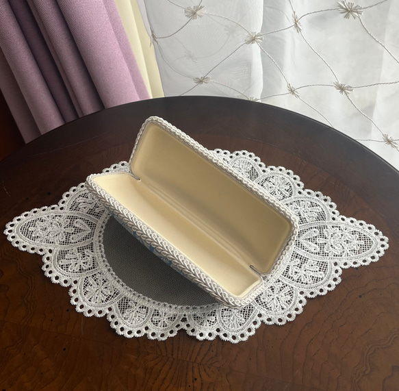 メガネケース  美しい絵柄　イギリス　ラベルピエス　チェリー柄　大人可愛い　 3枚目の画像