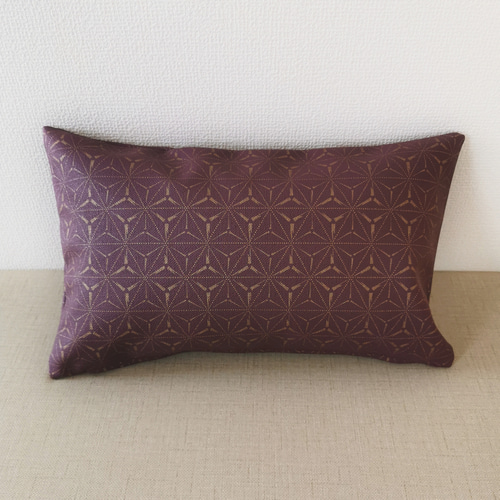 一点物] 麻の葉模様 和柄 合皮 パープル クッションカバー 40×25