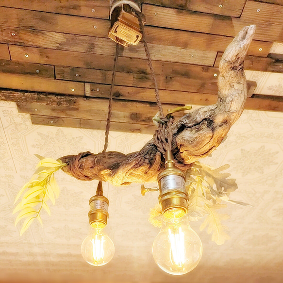 限定1台！ 流木のペンダントライト2灯　RYUYA　LED電球セット　｜天井照明　カフェ/サロン店舗照明 8枚目の画像