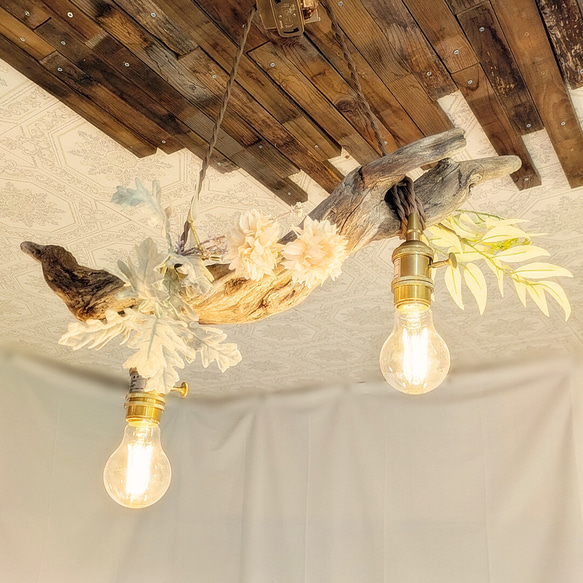 限定1台！ 流木のペンダントライト2灯　RYUYA　LED電球セット　｜天井照明　カフェ/サロン店舗照明 2枚目の画像