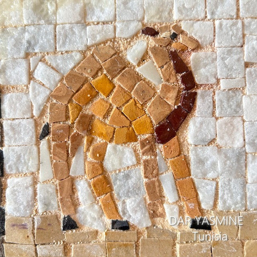 モザイクタイル＊チュニジアの伝統工芸品 砂漠と共に生きる ラクダ01