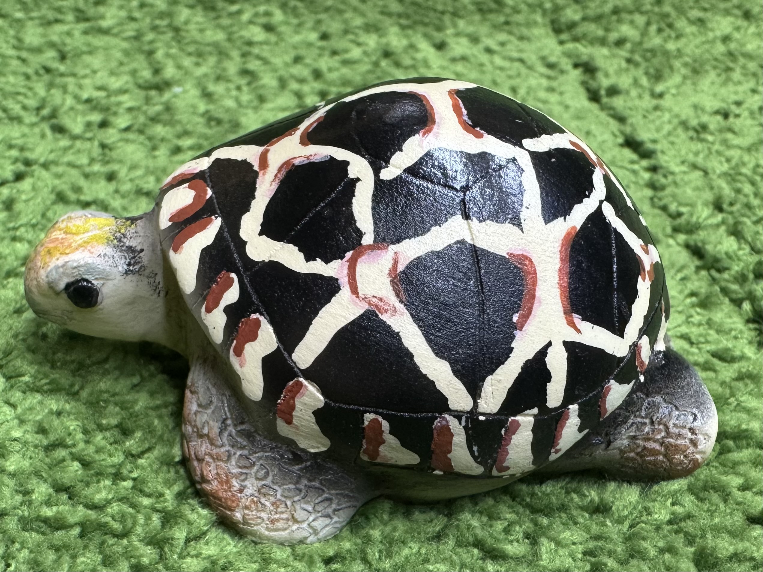 リクガメ フィギュア