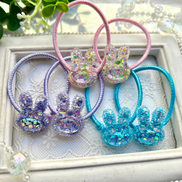 うさぎのヘアゴム‎✿コバルトブルー ネックレス ハンドメイド くすみカラー 花 うさぎ♡ヘアゴム 子供 キッズ ヘアアクセサリー キラキラ ブルー 髪