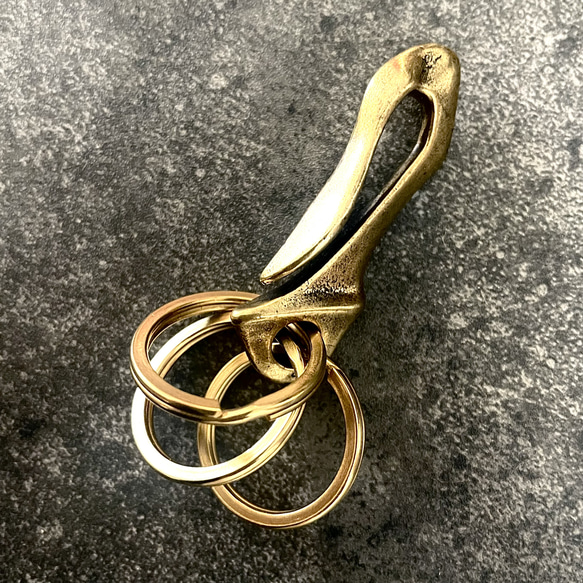 数量限定 真鍮 メンズ キーフック ダメージ加工 プラス ハンドメイド