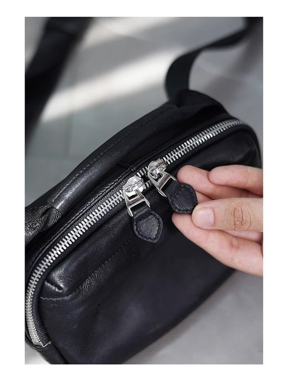 小巧卻容量十足！真皮迷你斜背包/男女通用，兩用，可斜挎 第9張的照片