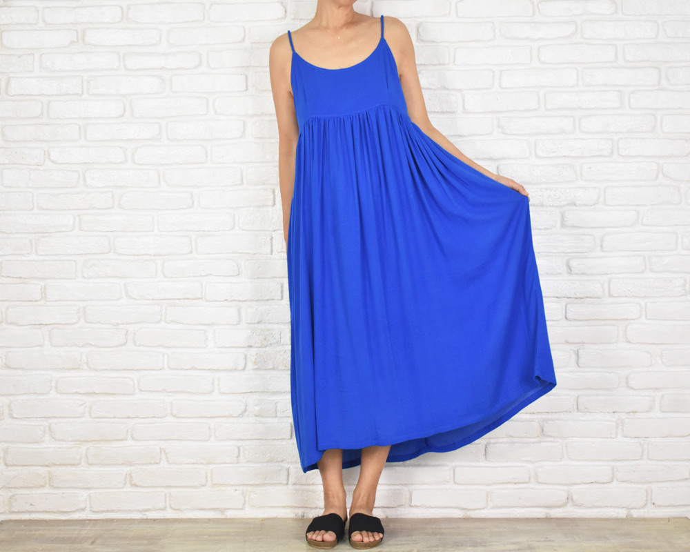リゾート気分を盛り上げてくれる、鮮やかなブルー！アイランドキャミソールワンピース