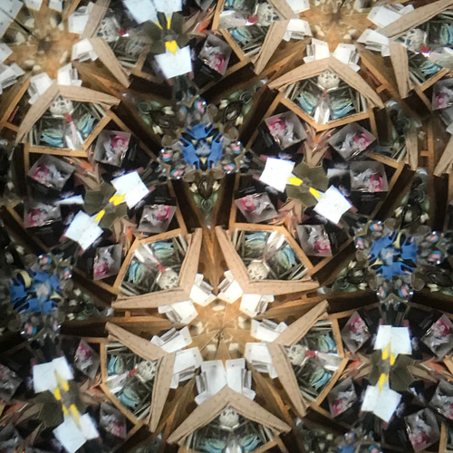 景色を模様に変える万華鏡 ヴィンテージ品 楽天市場】【ふるさと納税】万華鏡 テレードスコープ ホワイト