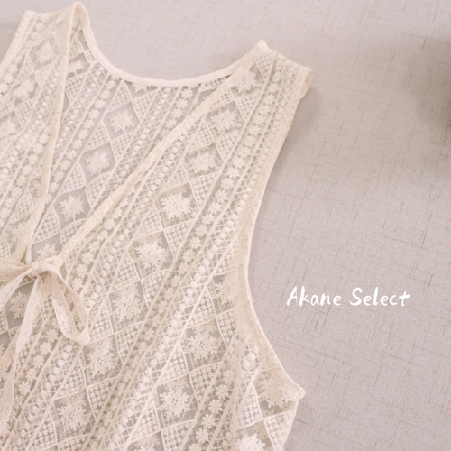 レースベスト☆紐止め】Vネック│重ね着│フェミニンレイヤード