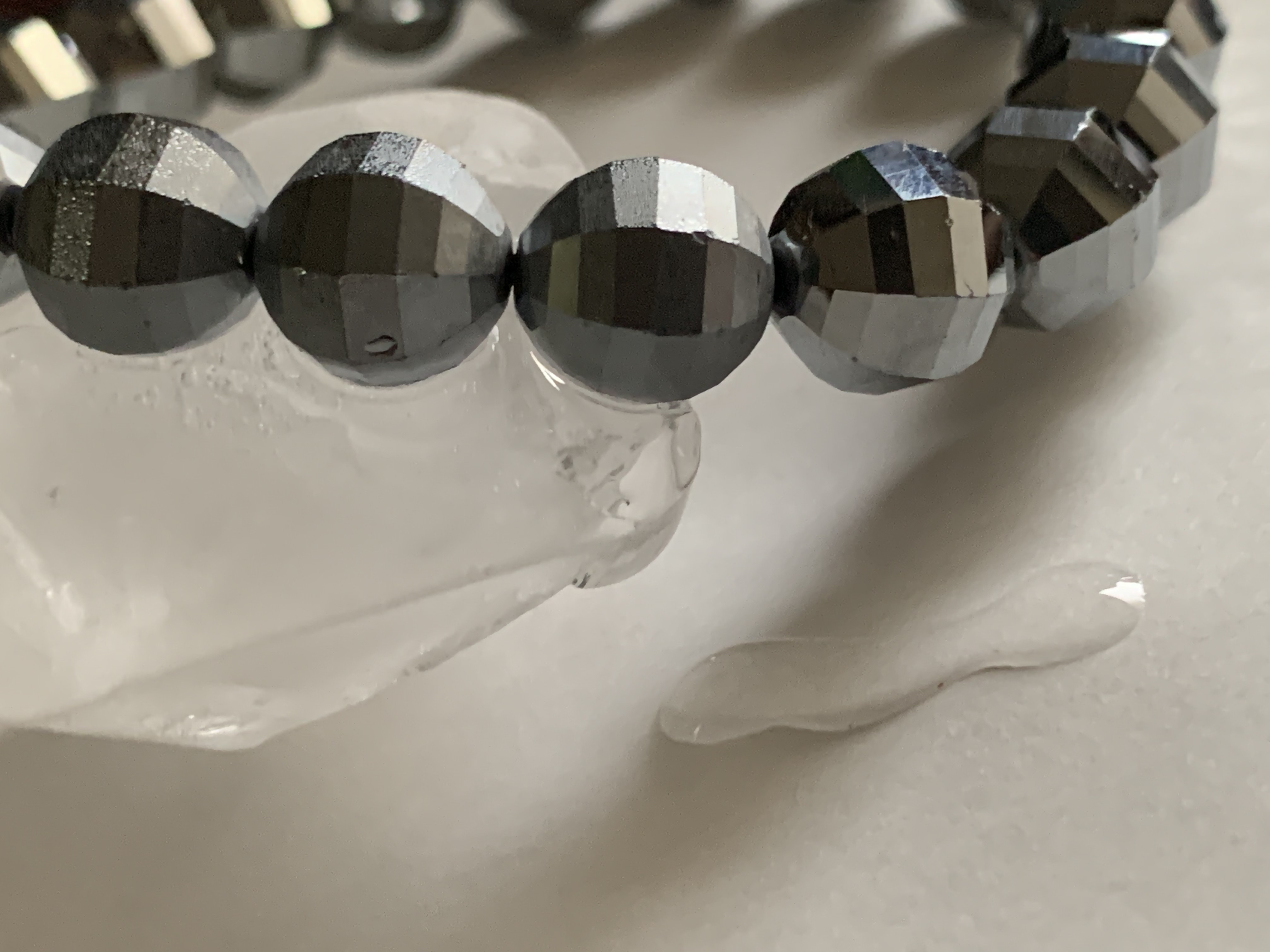 鑑別済み 高純度テラヘルツ 多面カット珠ブレスレット