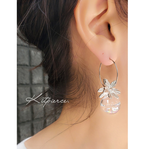 【1197 】ガラスドームのピアス／イヤリング snow 雪のガラスドーム ピアス/イヤリング ピアス（フック