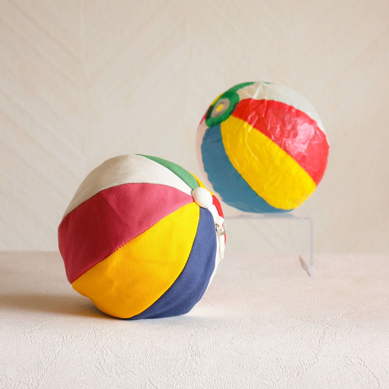 紙風船のポーチ・カラビナオプション・ストラップオプション