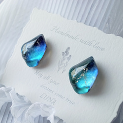 琉球ガラス雫ピアス ピアス（スタッド・一粒） LUNA 通販 5702425