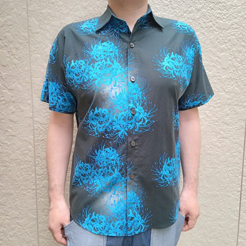 半袖デザイナーズファブリックシャツ（ぼかし彼岸花）黒青