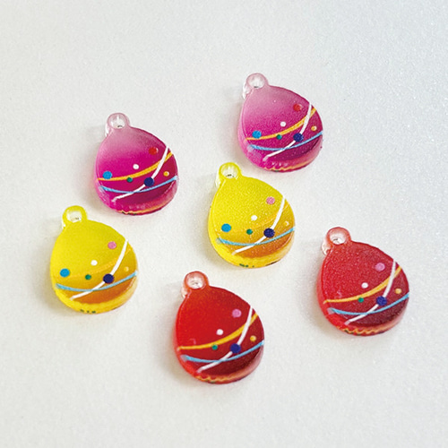 No.3018 ジャンピングねこと水風船のチャーム アクセサリーパーツ《水風船 赤》 チャーム hopes 通販 19626126