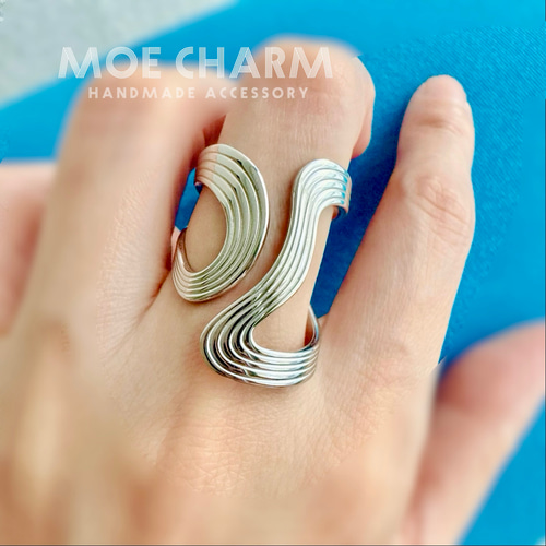 新作 ☪︎*。꙳】ユニセックス アシンメトリーデザインリング シルバー