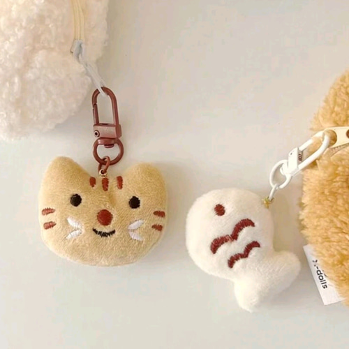 ネコとお魚ぬいぐるみキーホルダー☆バッグチャーム/サバトラ/キジ