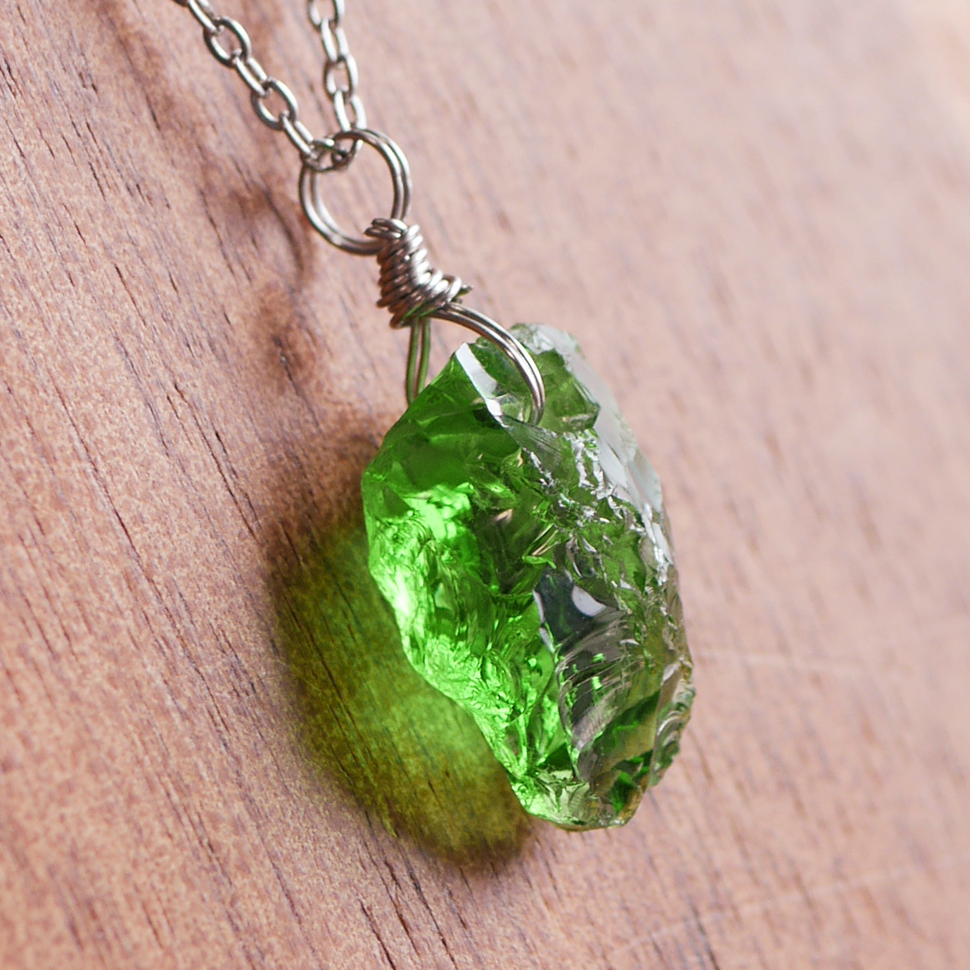 ペンダントトップ☆シエラネバダ産 アンダラクリスタル（マーリングリーン）220704