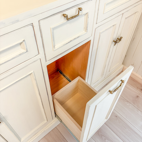 フランスアンティーク調カップボード オーダーメイド食器棚