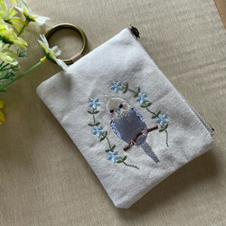 両面刺繍）刺繡がまぐち シロツメクサと四つ葉 がま口 Le chat