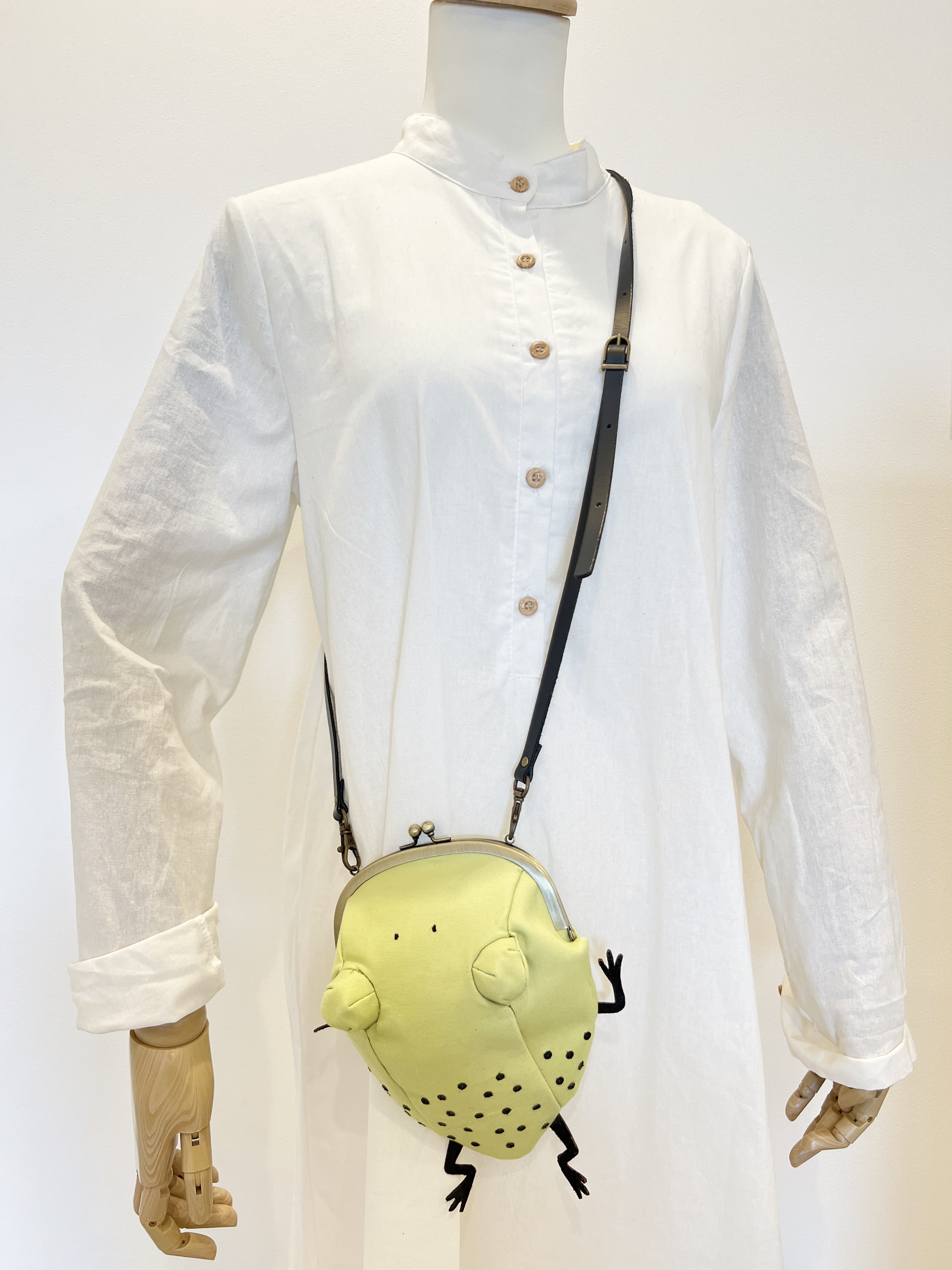 かえるがま口ポシェット(薄緑色）