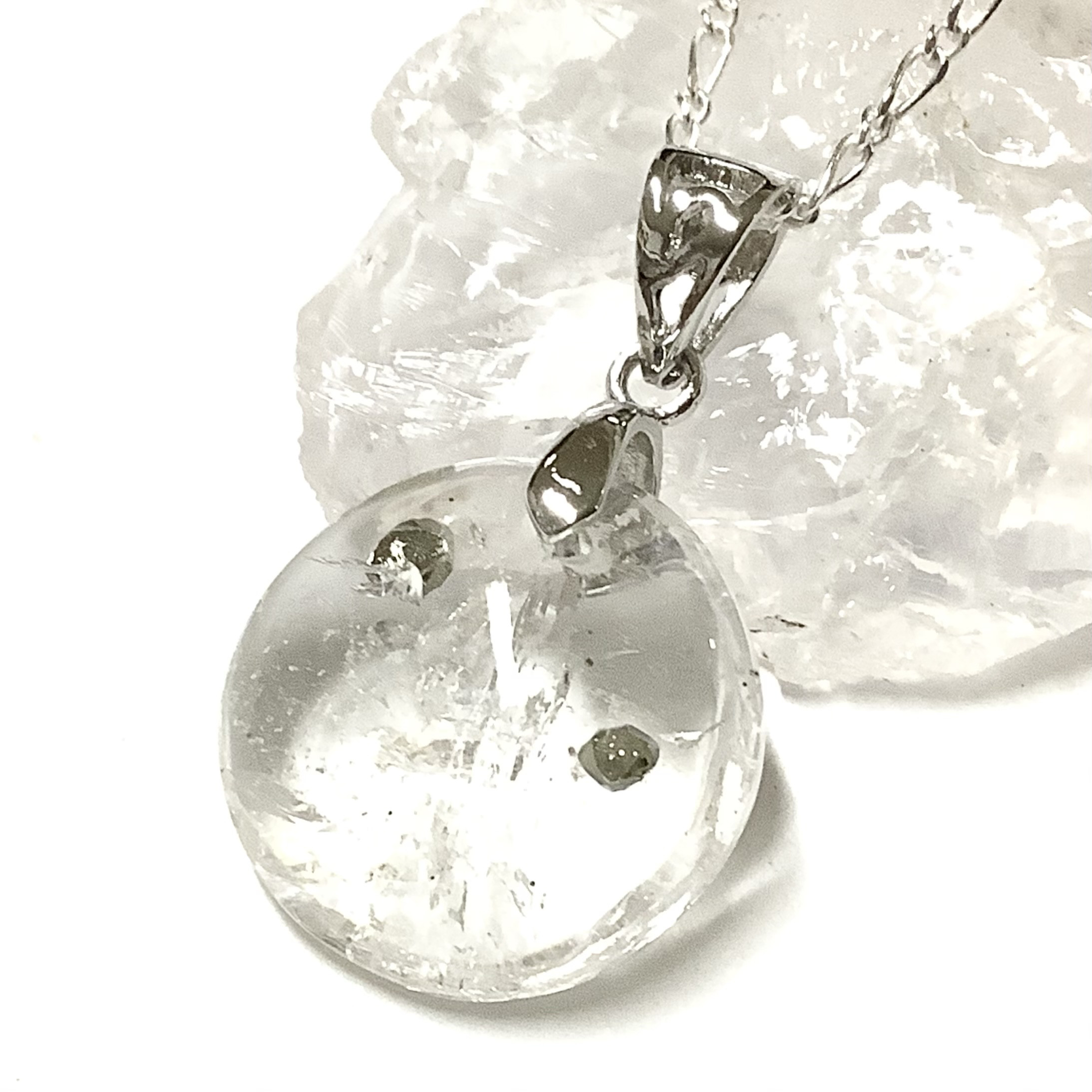 激レア！一点物☆送料無料 魔.除けのお守り ヒーリングストーン 天然石 パイライトインクォーツ シルバーネックレス