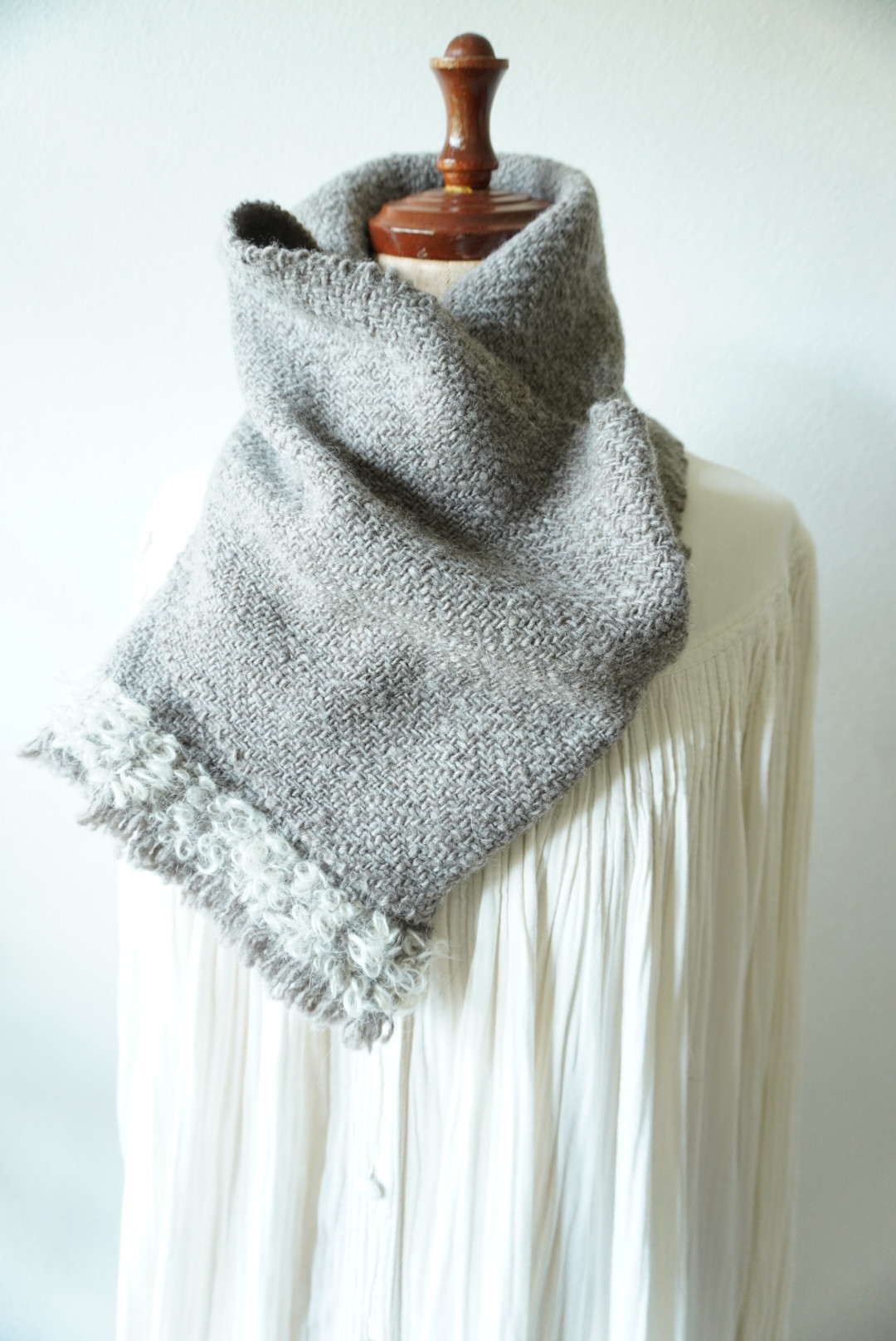 herring boneマフラー　ふわふわ　ナチュラルグレー
