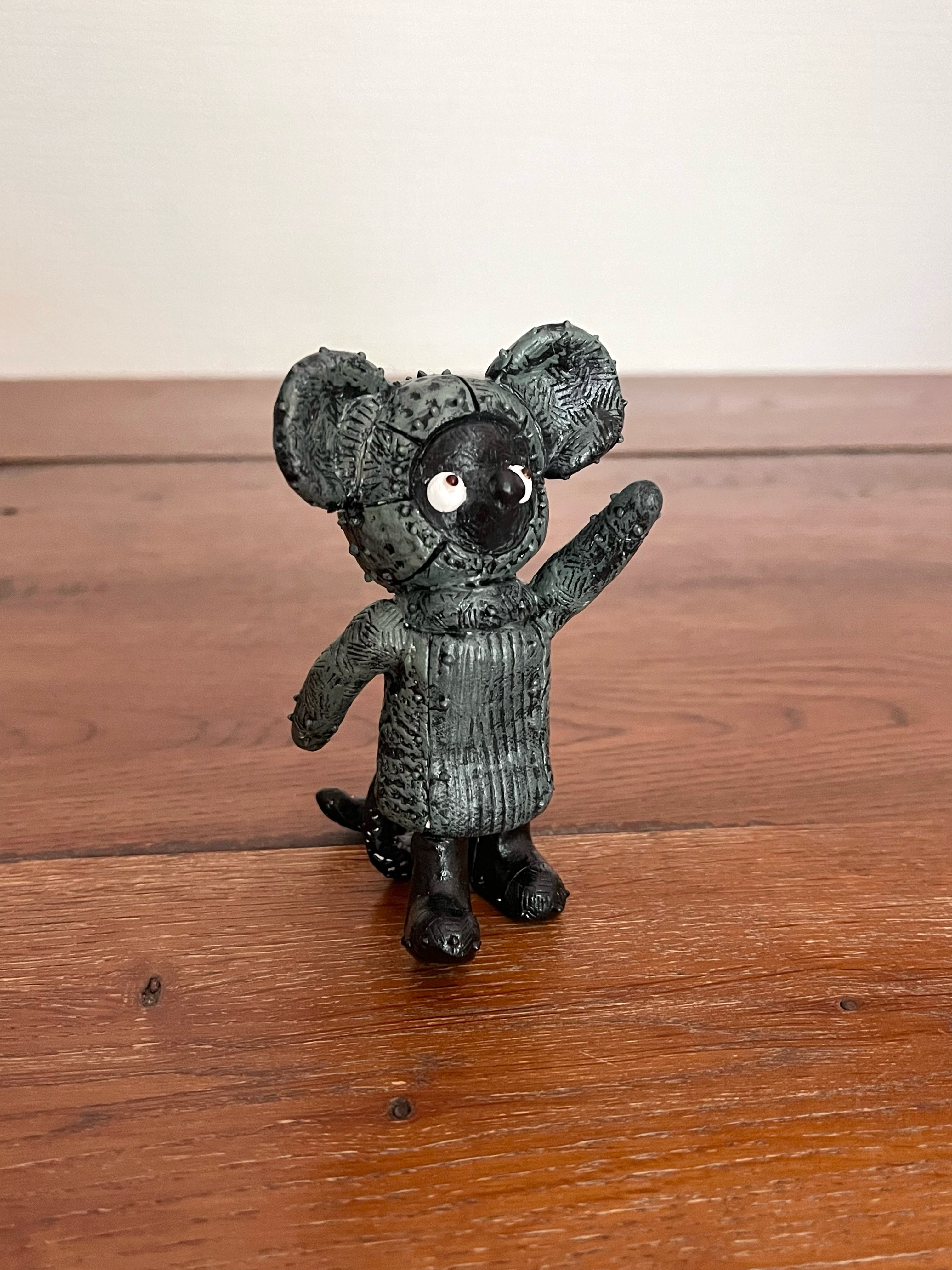 【送料無料】ロボねずみのフィギュア