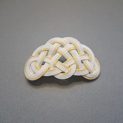 水引 ✽ バレッタ 松結び 〖ホワイト ゴールド〗 軽量 和風 髪飾り