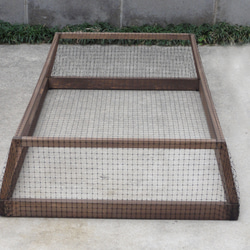 高さの有るビオトープ　80L　トロ舟＆木枠セット（3D型防鳥網付き・棚付き） 10枚目の画像