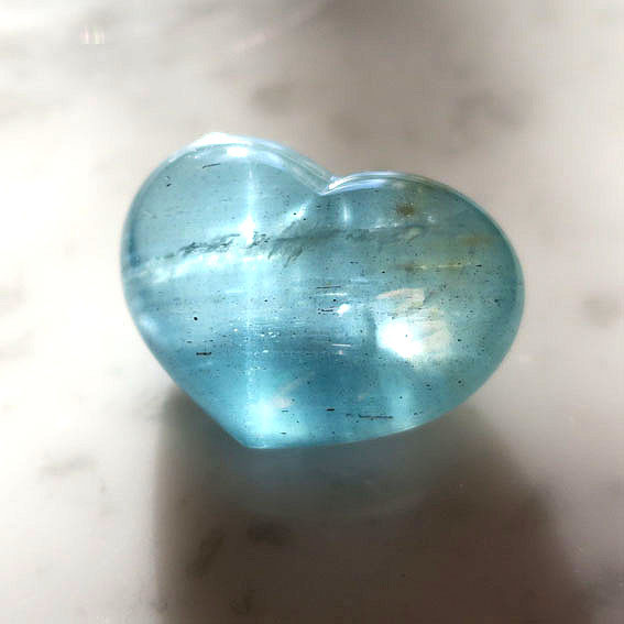 ブルートパーズ ハート 11月誕生石 天然石 コレクション 83.65ct｜ハンドメイド素材　秋の誕生石2025