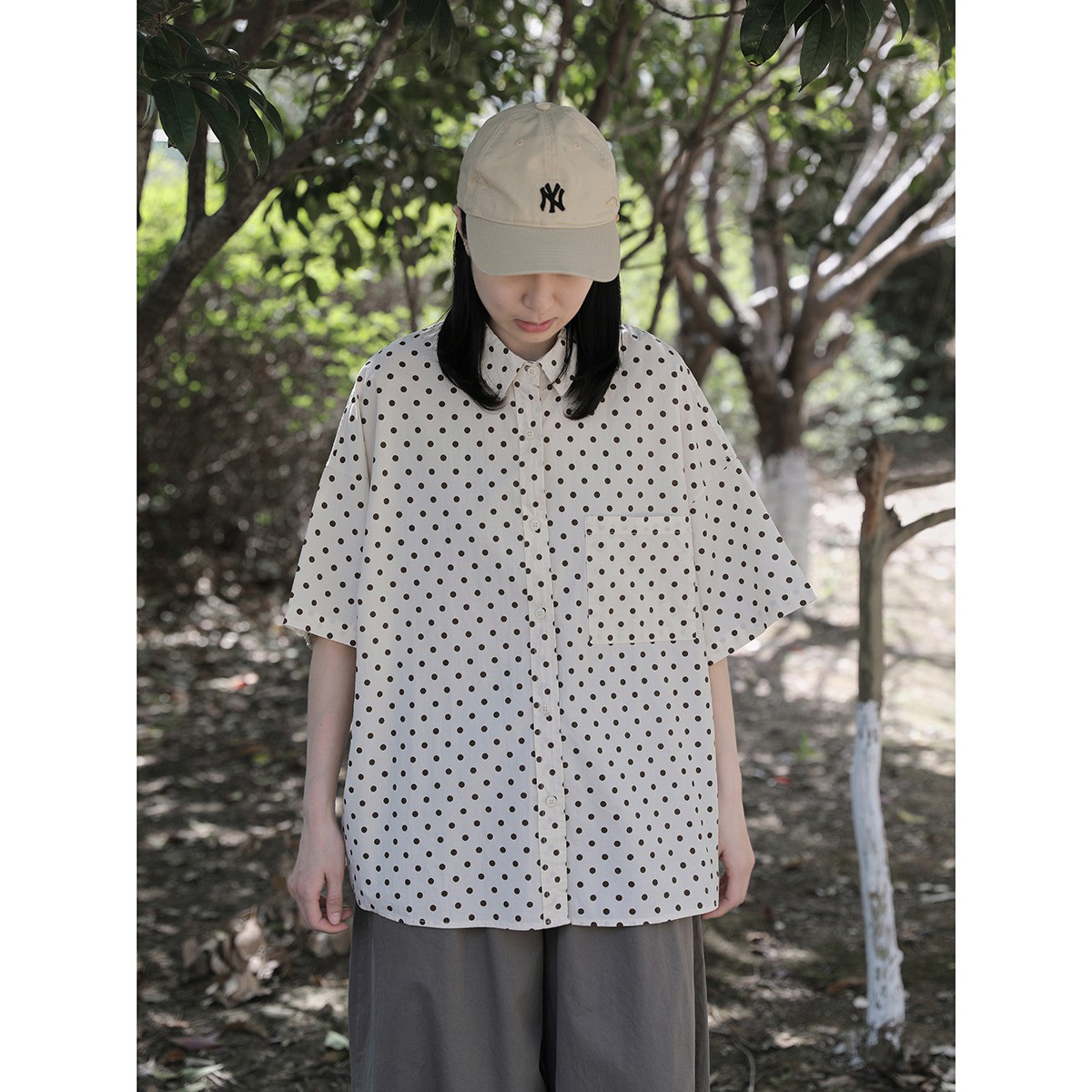 レディース綿素材シャツ クルーネック 半袖 ゆったり シングルボタン