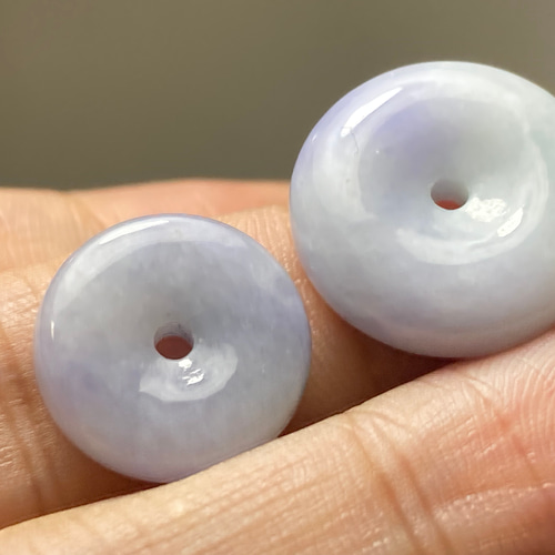 RS11-110 ラベンダー 玉壁 平安守り ミャンマー産 A貨 本翡翠 ルース