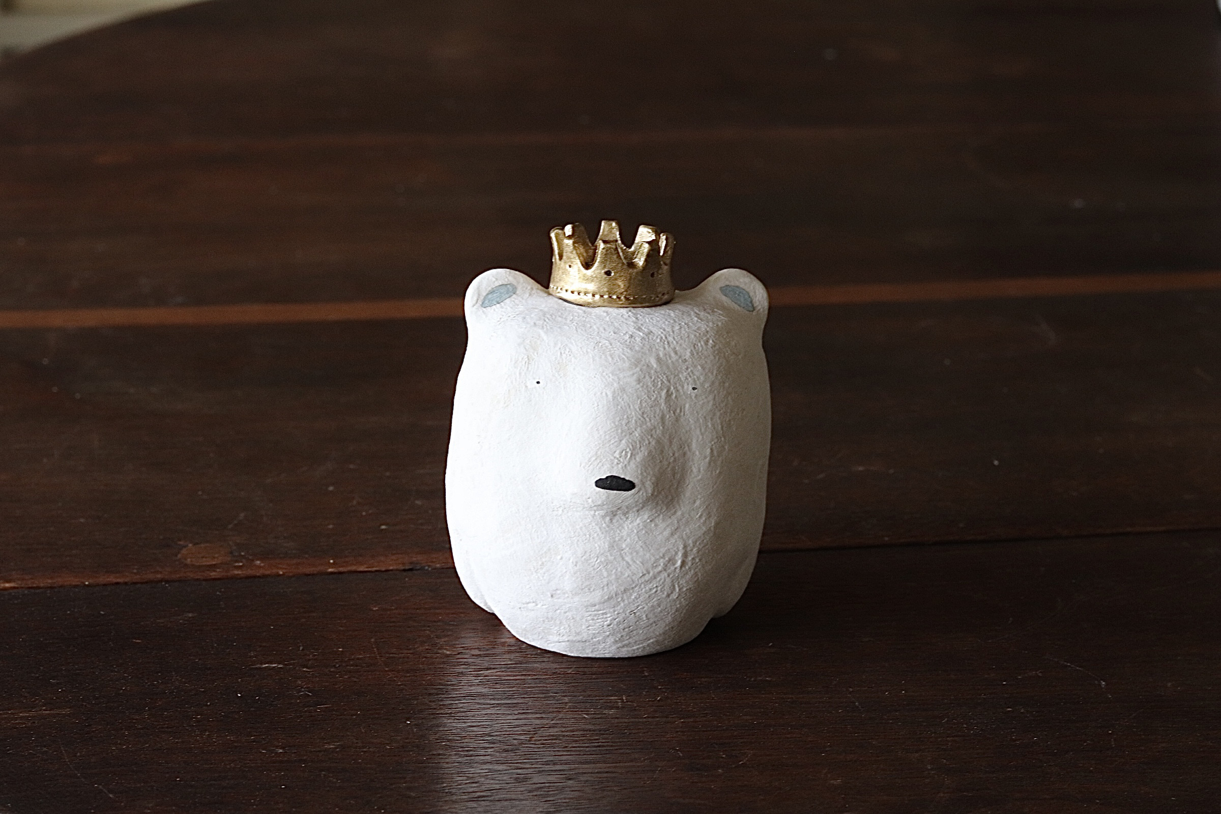 動物一輪挿し　シロクマの王様【受注生産】 5,200円