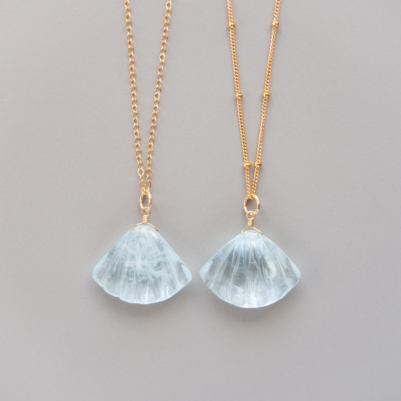 大粒アクアマリン（シェルカービング）のネックレス（14KGF） 3枚目の画像