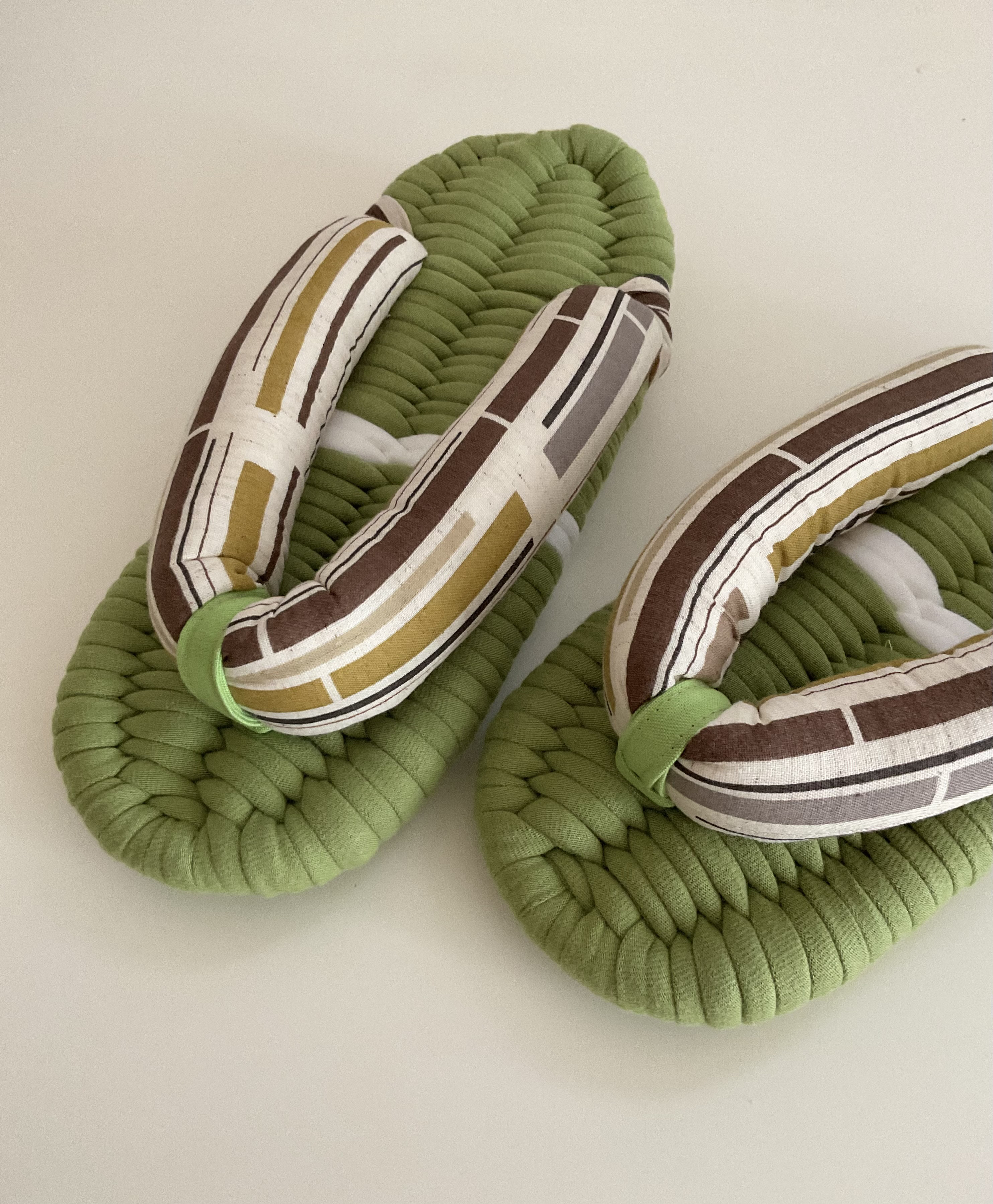 布ぞうり グリーン　 Mサイズ  room shoes