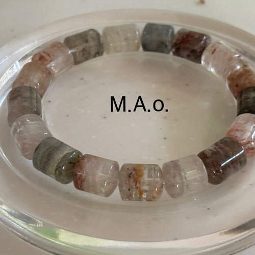 高品質☆ガーデンクォーツ！タル型！とてもキレイな癒し四季ガーデン