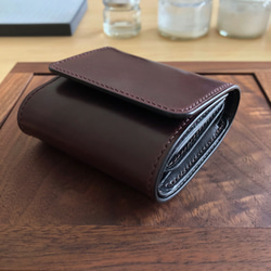 【新品未使用】シェルコードバン　ウルトラバイオレット　カードケース 完成品 Horweenシェルコードバン カードケース ウルトラ